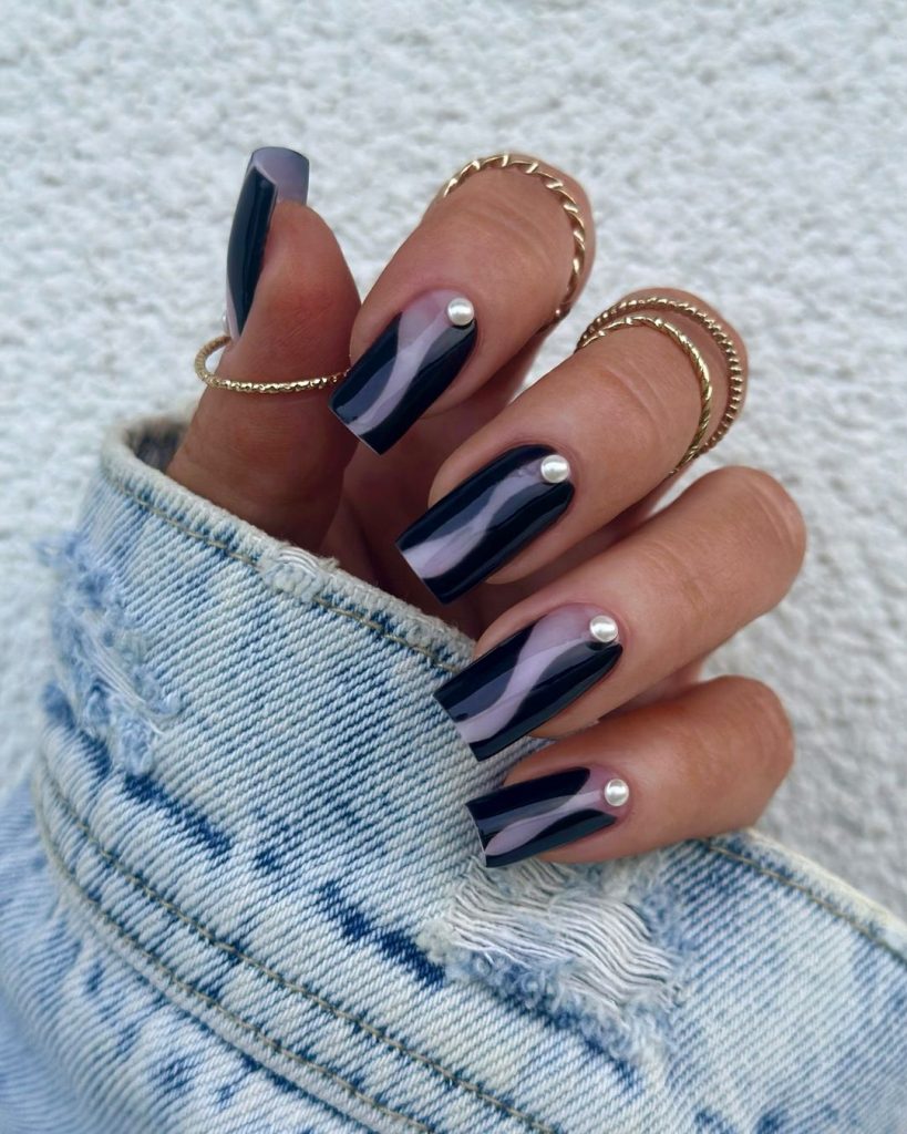 Fall Nail Colors 2024: Trendy and Stylish 26 Ideas