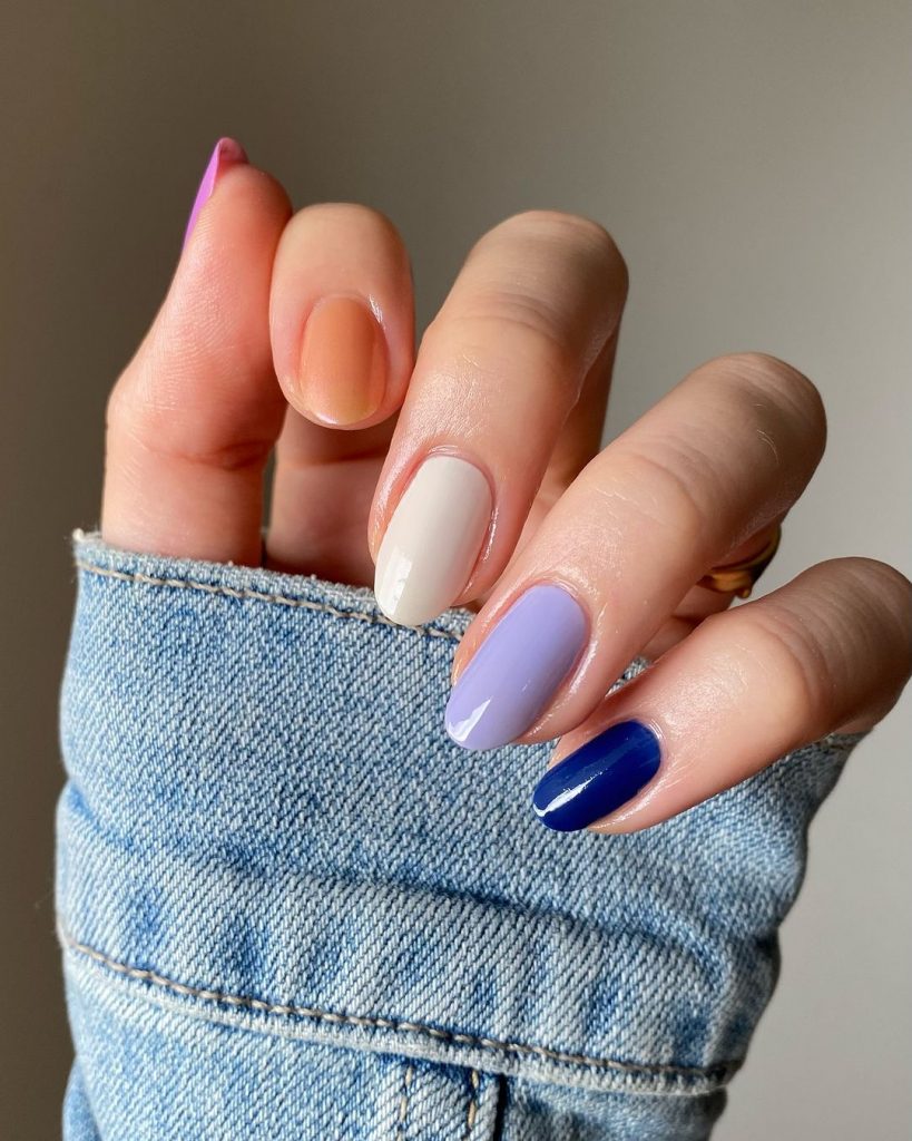 Fall Oval Nails: Trendy 25 Ideas for the Season