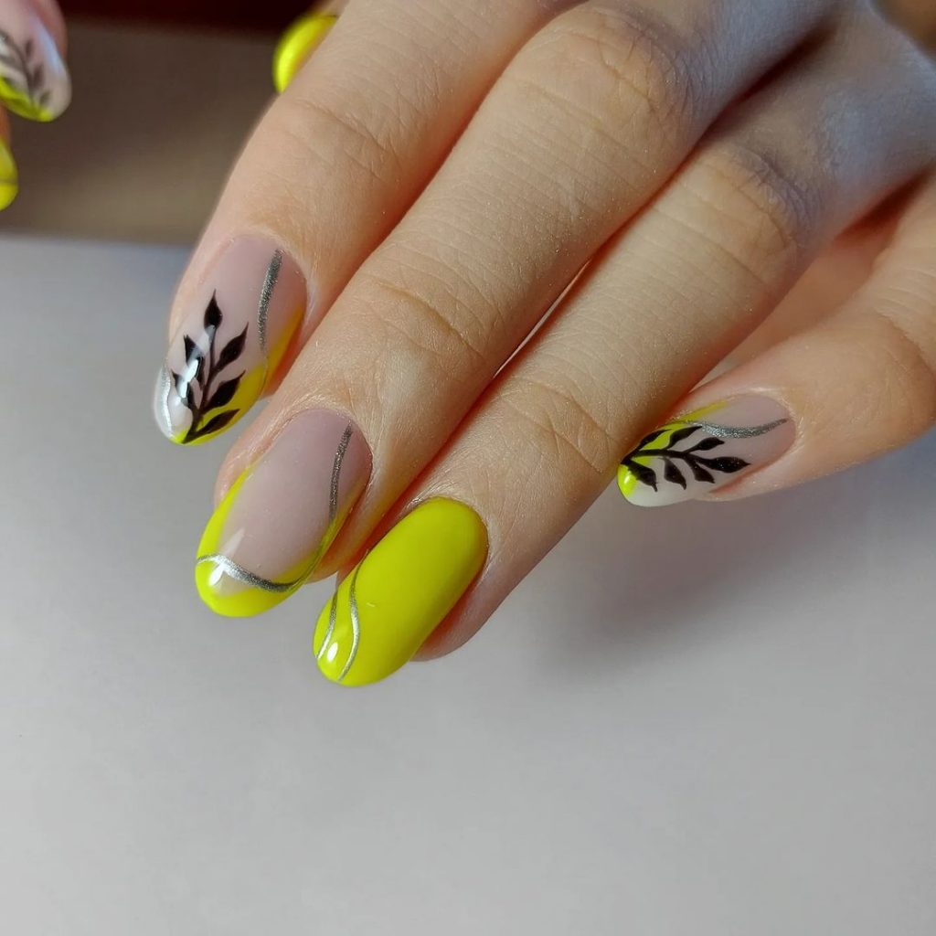 Yellow Fall Nails 27 Ideas: Embrace the Season with Vibrant Hues