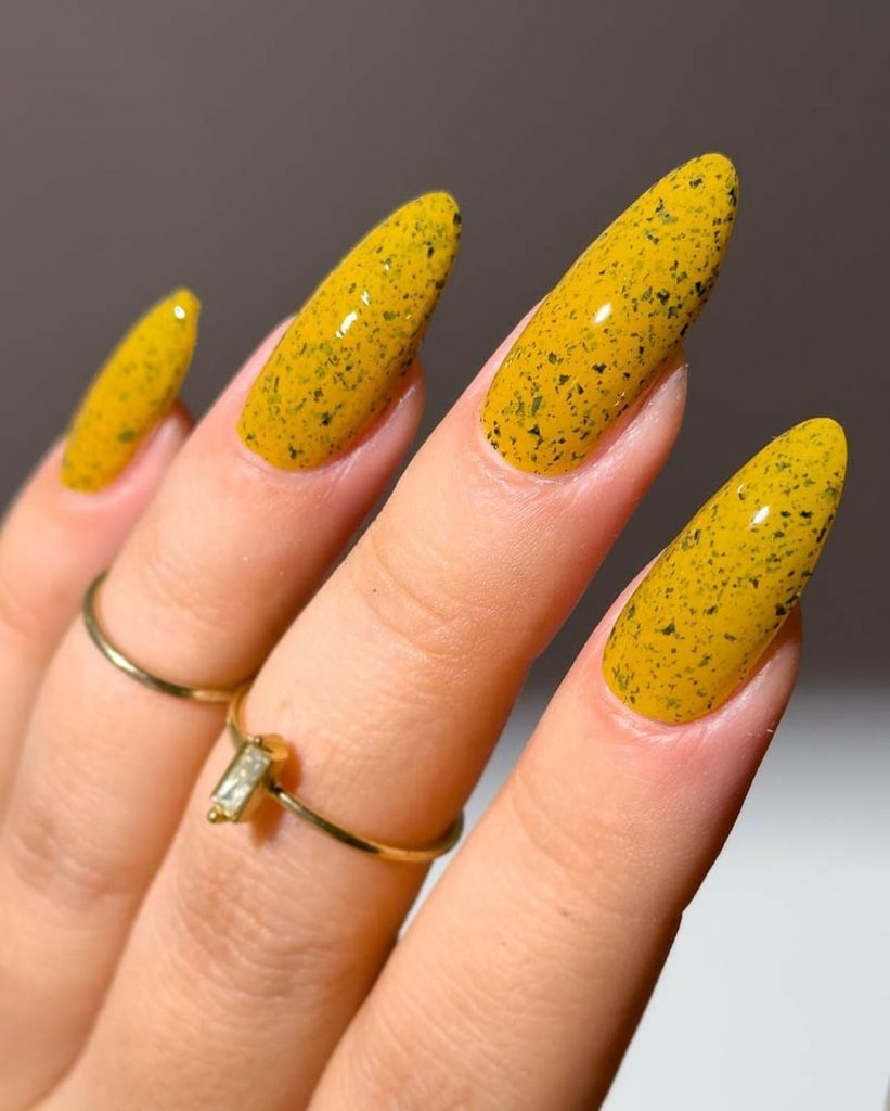 Fall Nail Colors 2024: Trendy and Stylish 26 Ideas