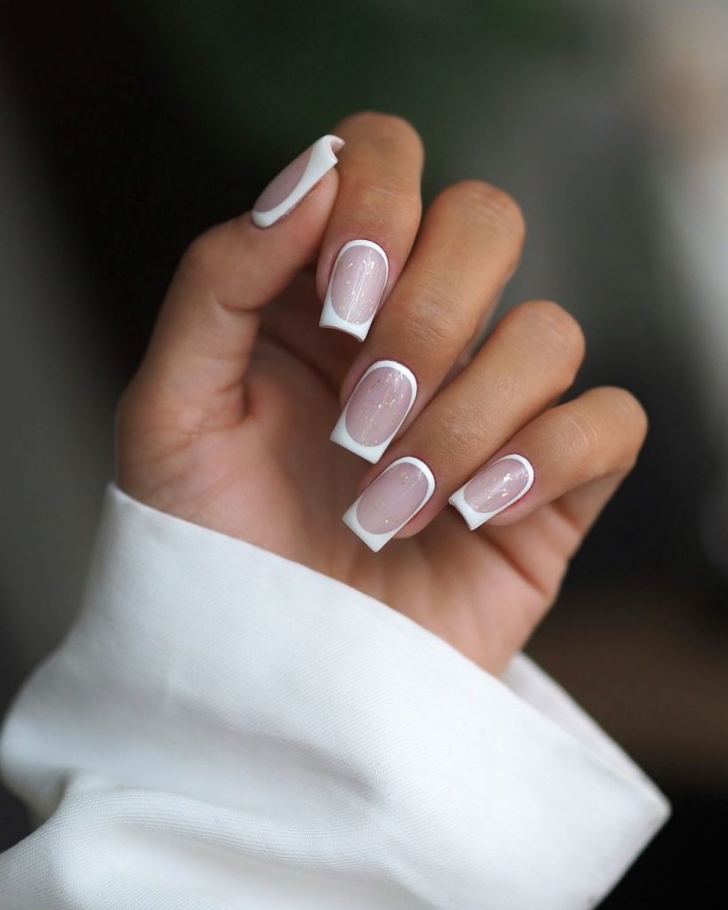 White Fall Nails 26 Ideas: Embrace the Elegance