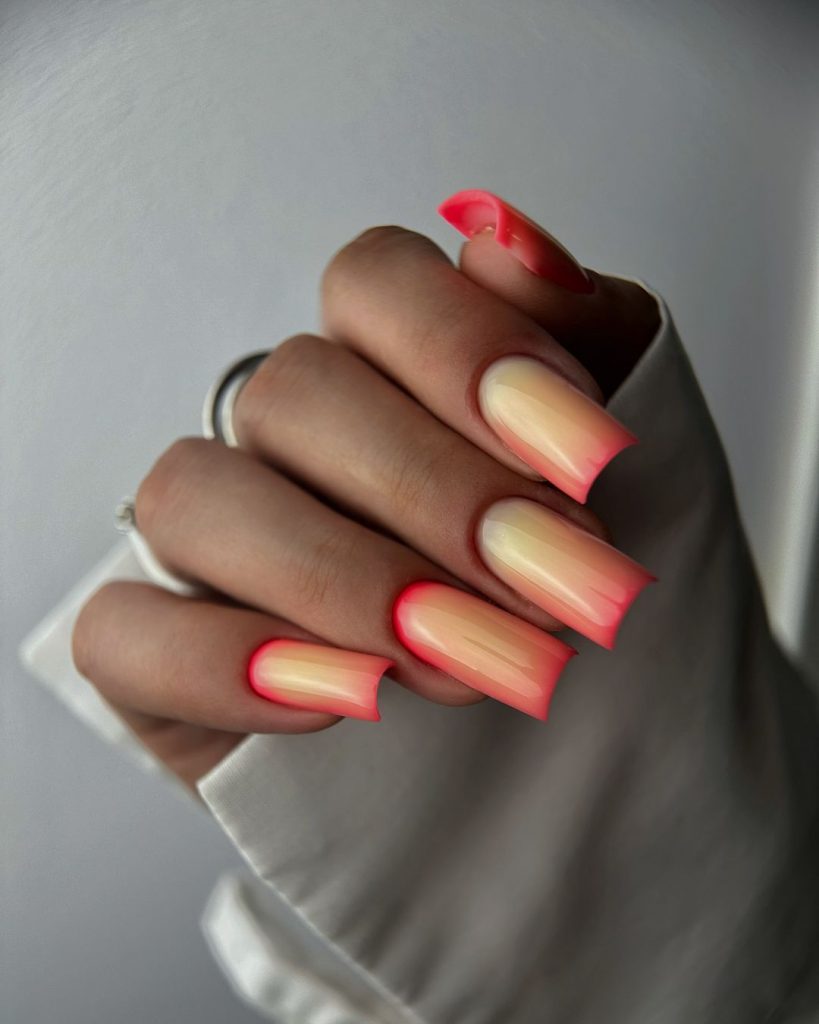 Trendy and Popular Fall Nail Colors 27 Ideas