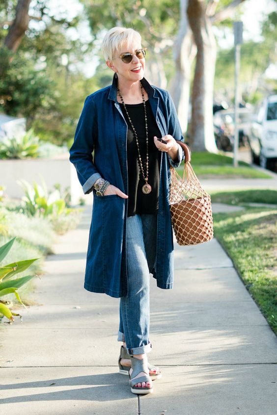 Fashionable Fall Outfits for 40-Year-Old Women in 2024 25 Ideas