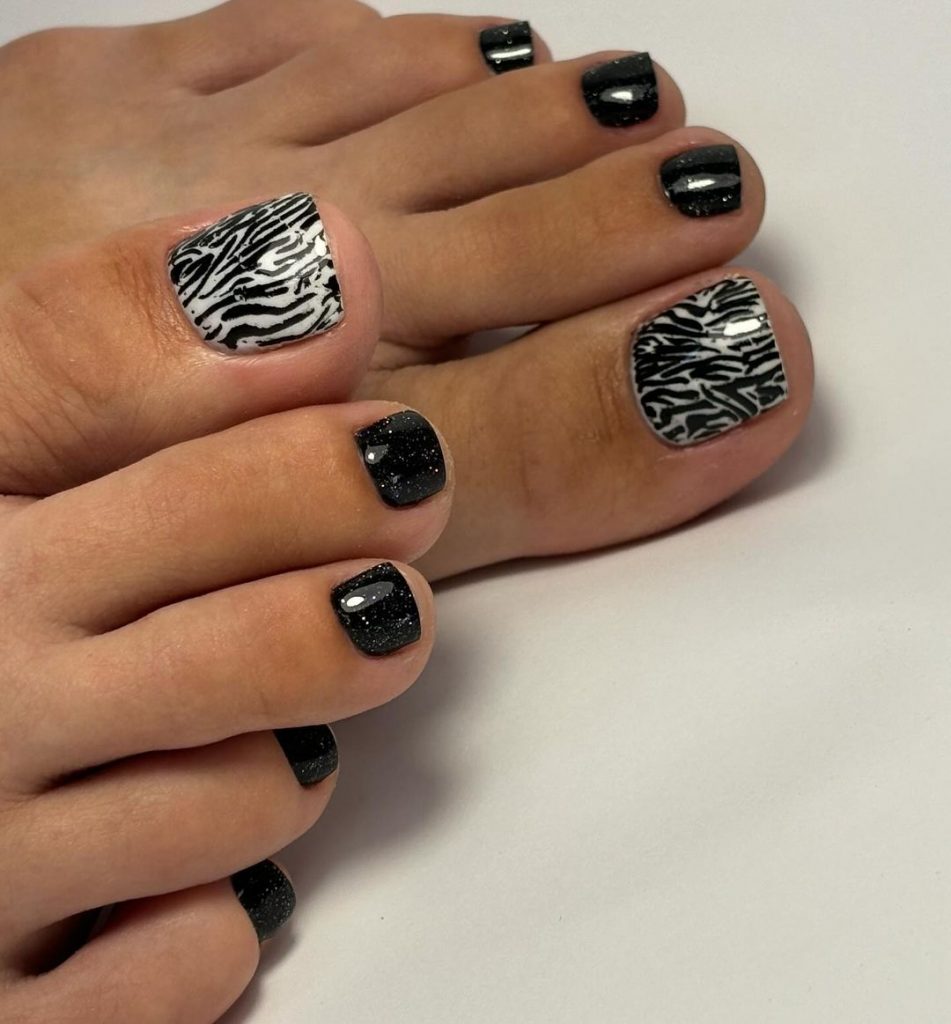 Fall Toe Nail Art 25 Ideas: Stunning Designs and Trends