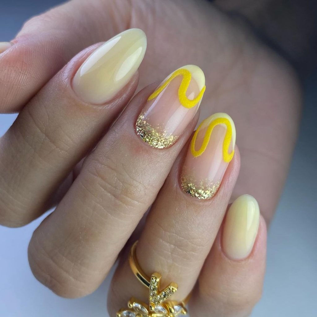 Fall French Nails 2024: Trendy Designs and 26 Ideas