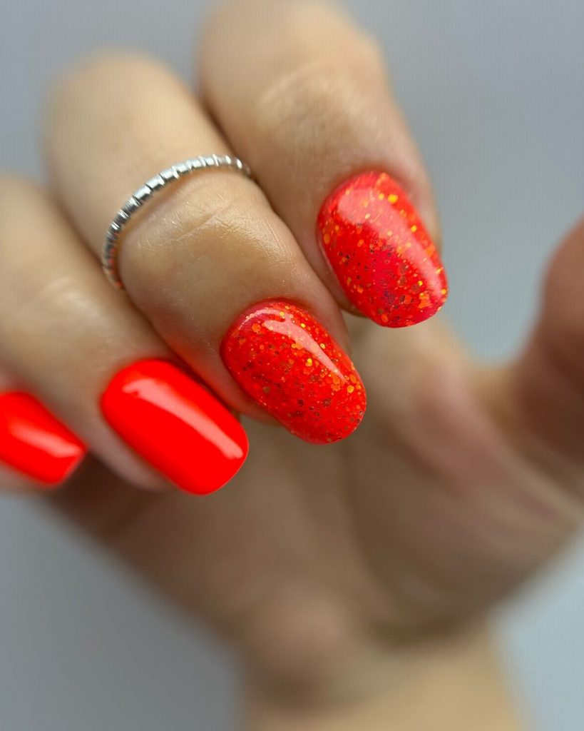 Fall Sparkle Nails 26 Ideas: Trendy Designs for the Season