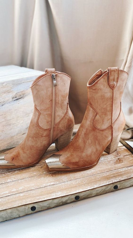 Women's Boots Fall 2024 24 Ideas: The Ultimate Guide