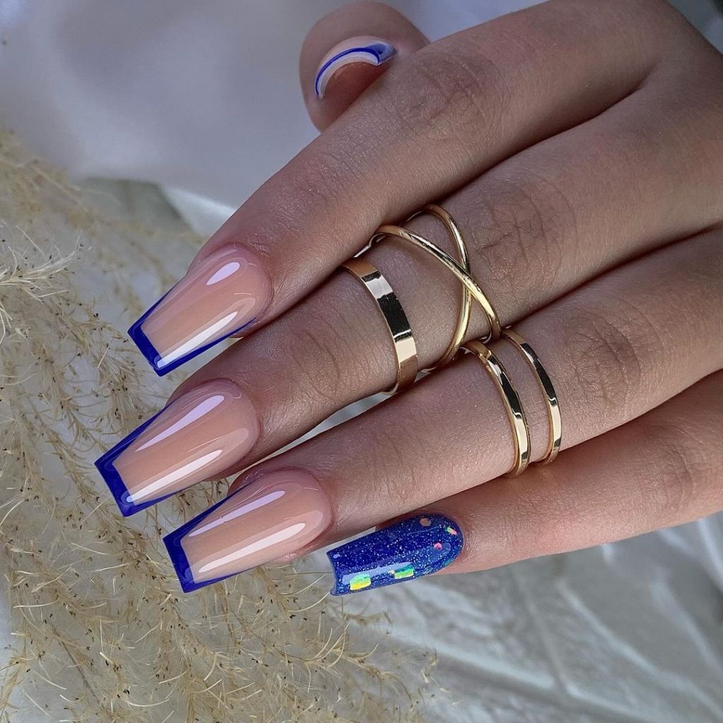 Fall French Nails 2024: Trendy Designs and 26 Ideas