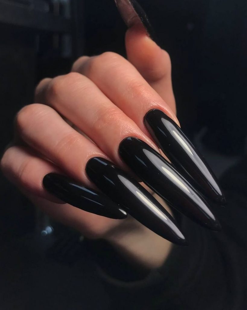 Goth Fall Nails 25 Ideas: Stunning Designs to Inspire Your Next Manicure