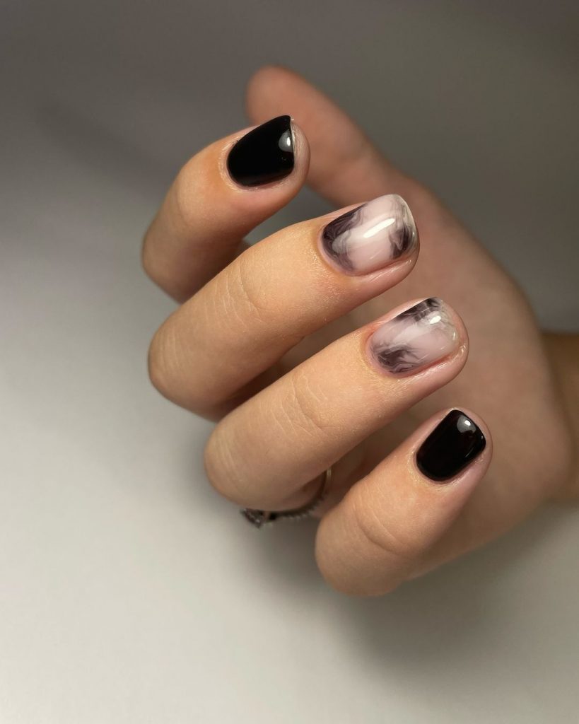 Trendy Black Fall Nails 2024: Stunning Designs and Inspiring 25 Ideas