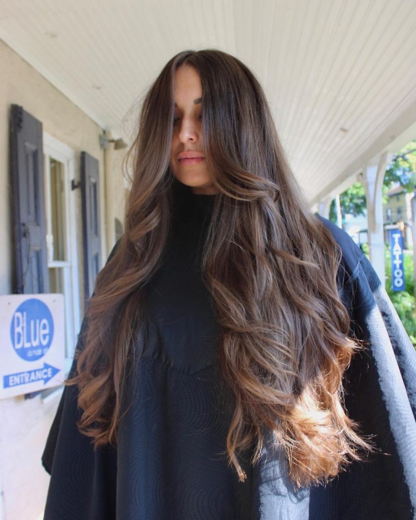 Long Fall Haircuts 2024 26 Ideas: Embrace the Season's Trends