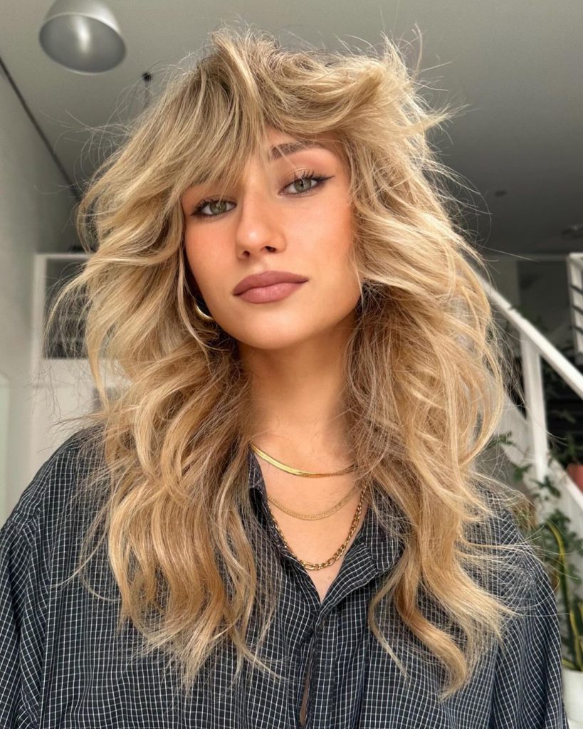 Fall Hairstyles with Bangs 2024 25 Ideas: Elevate Your Look this Season