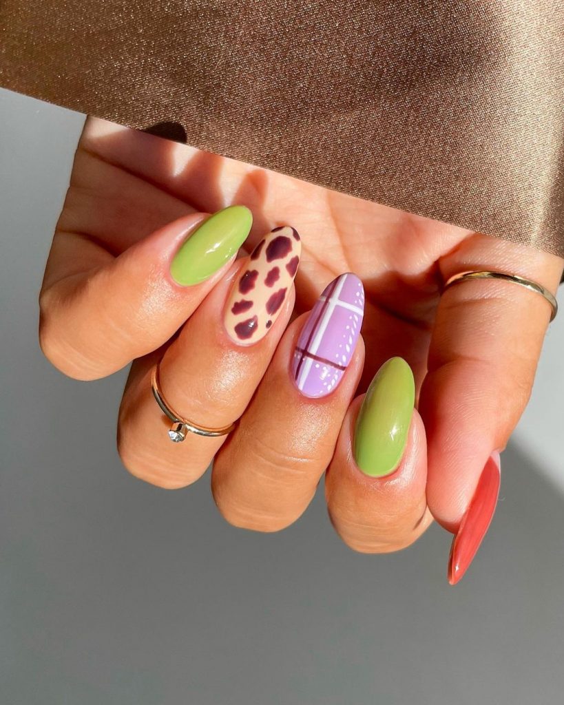 Trendy Fall Nail Styles 2024 25 Ideas: Must-Have Designs and Colors for the Season