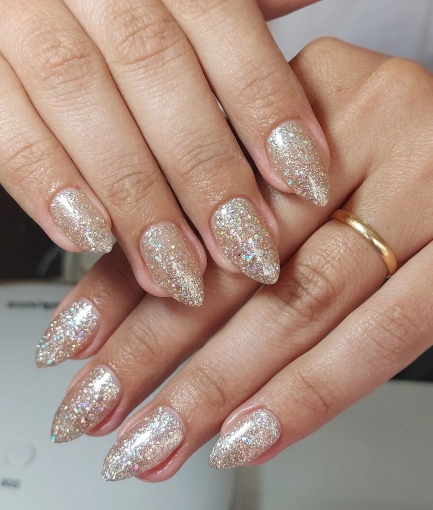 Fall Nails Glitter 2024 25 Ideas: A Dazzling Guide to the Season’s Trendiest Designs