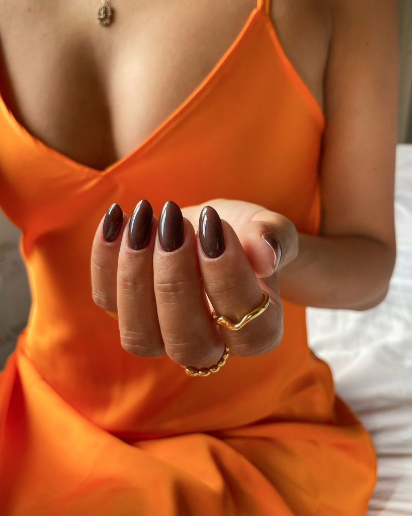 Trendy Fall Nail Styles 2024 25 Ideas: Must-Have Designs and Colors for the Season