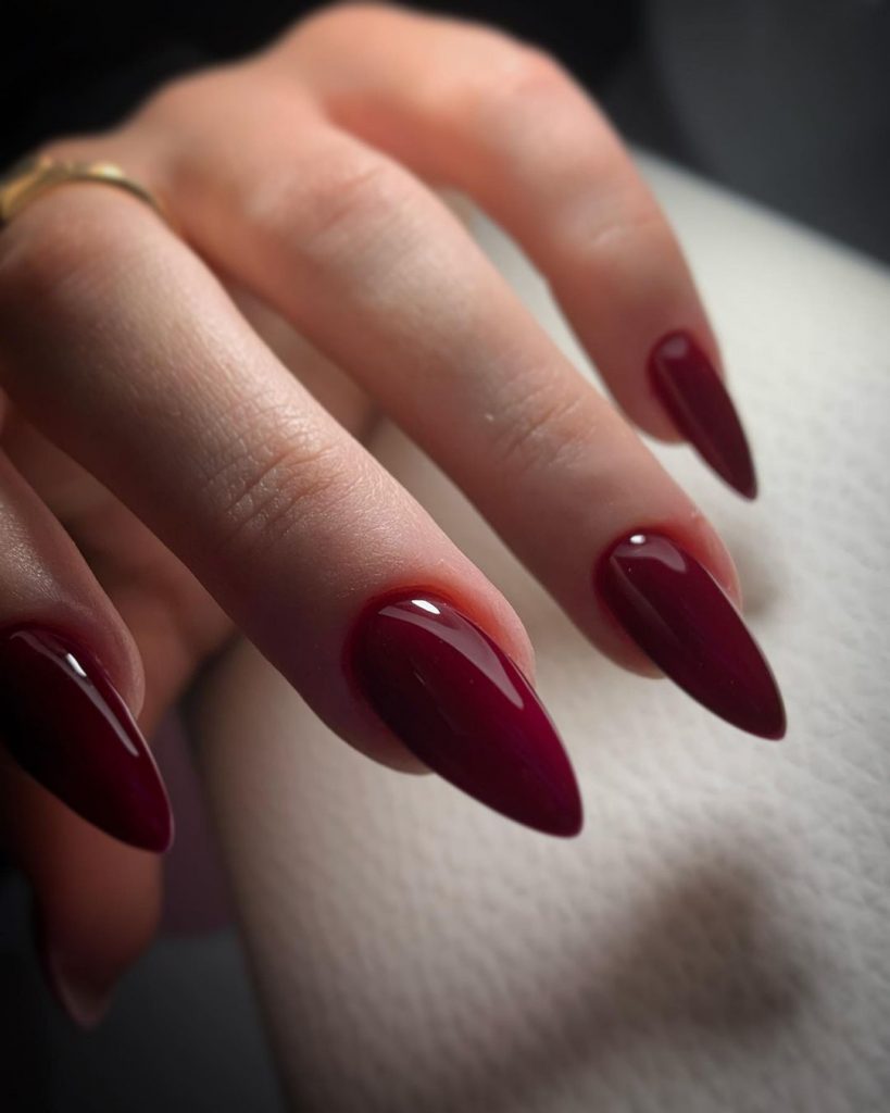 Stunning Fall Nails Almond 2024: Top Trends and Design 25 Ideas