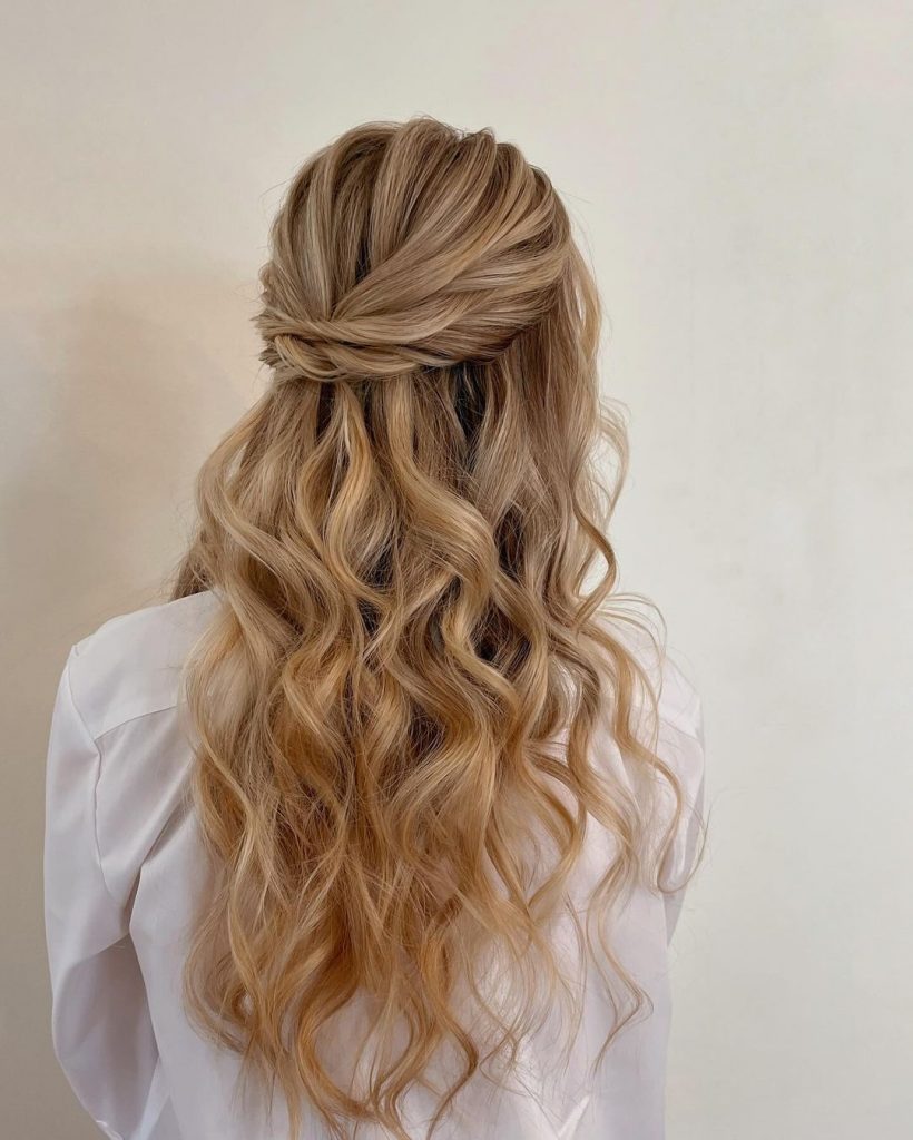 Cute Fall Hairstyles 2024: Fresh 24 Ideas to Elevate Your Look