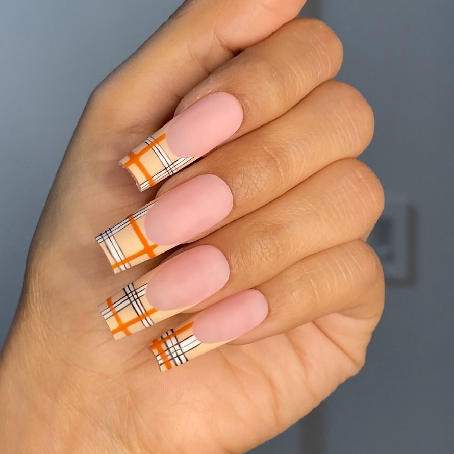 Cute Fake Nails for Fall 2024 24 Ideas: Trendy Designs and Inspo