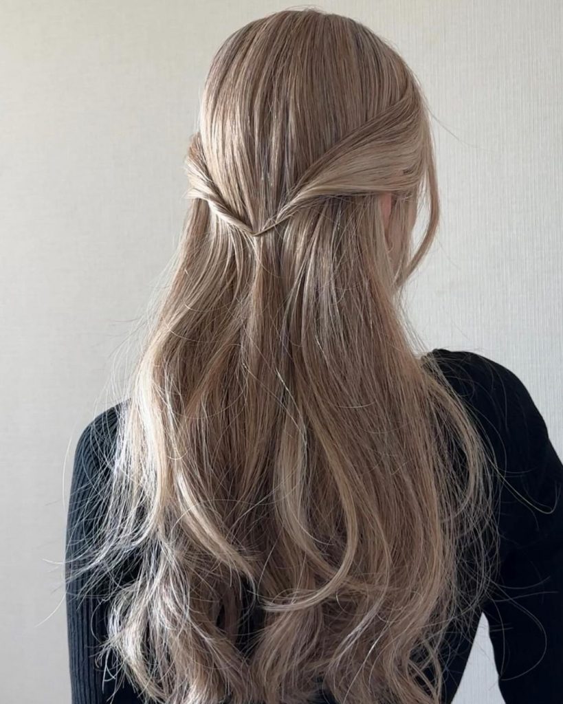 Hairstyles for Long Hair 2025 25 Ideas