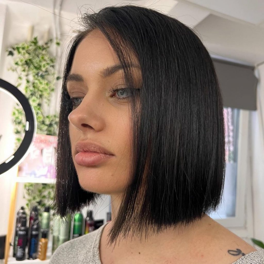 Winter Bob Haircuts: Top 25 Stylish and Trendy Ideas