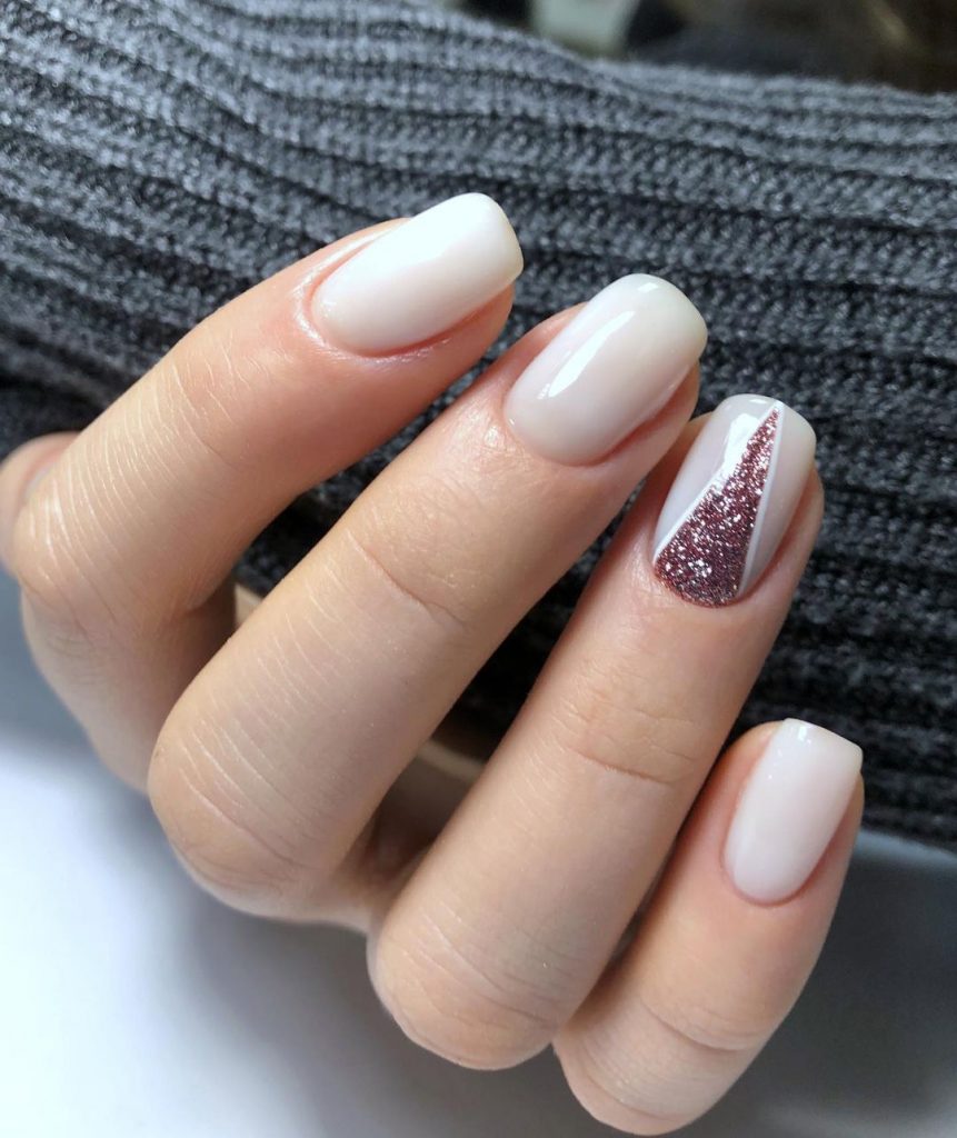 Winter Nails Colors for Women Over 40 27 Ideas