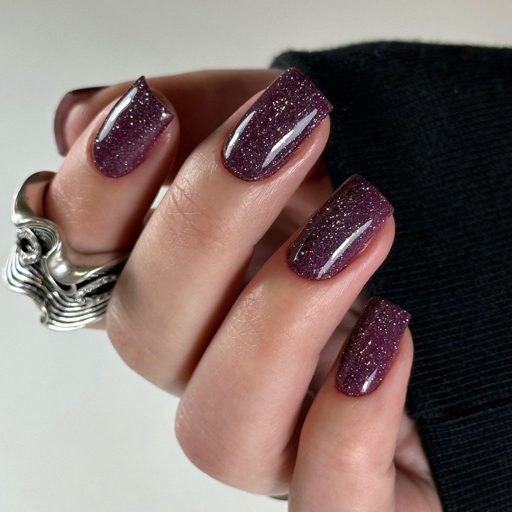 Winter Nails Colors for Women Over 40 27 Ideas