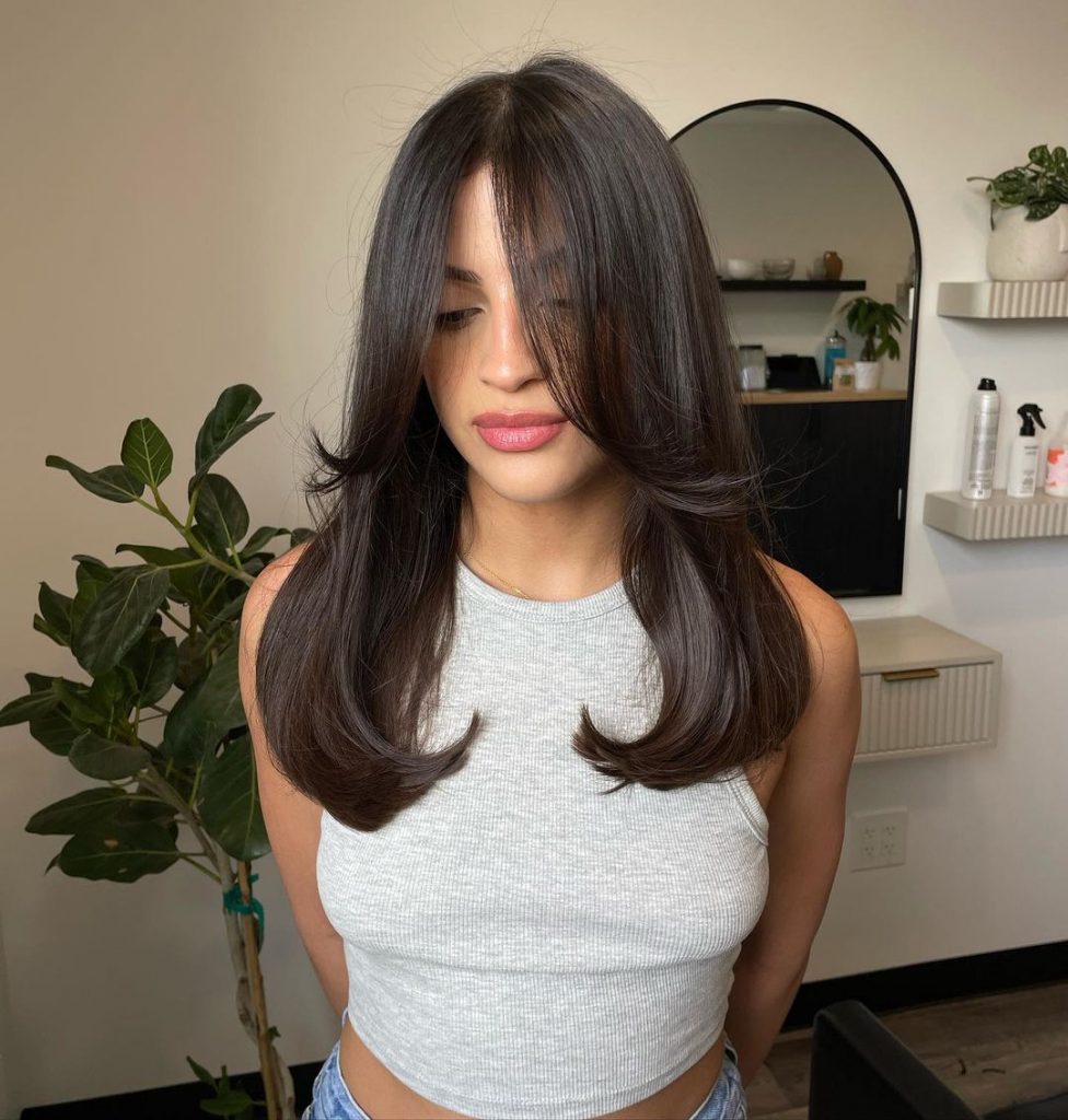 Mid Length Haircut 2025 23 Ideas: The Best Styles to Try Now