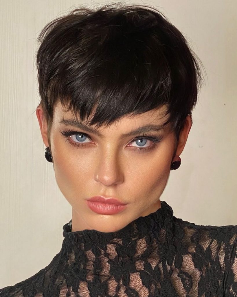 Winter Pixie Haircuts 24 Ideas: The Best Styles to Embrace This Season