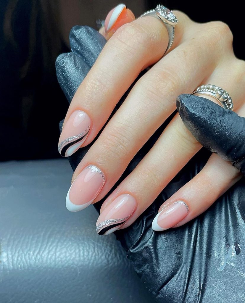 Winter Nail Designs 2024 - 2025: Chic and Elegant 23 Ideas for the Season