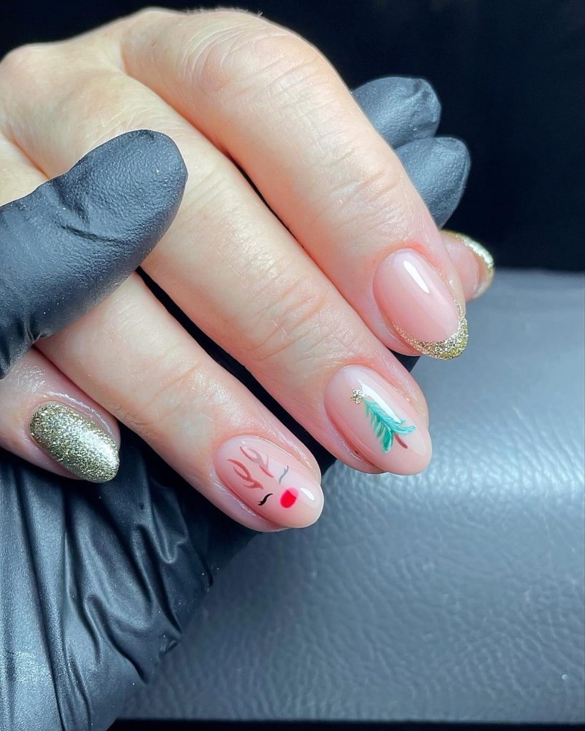 Xmas Nails 24 Ideas: Stylish and Simple Holiday Designs