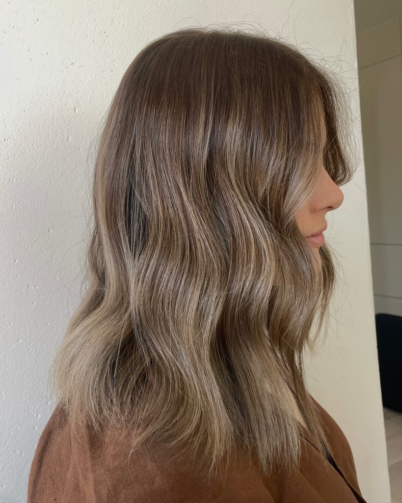 Bronde Hair Color 2025: The Perfect Balance for Every Season 23 Ideas