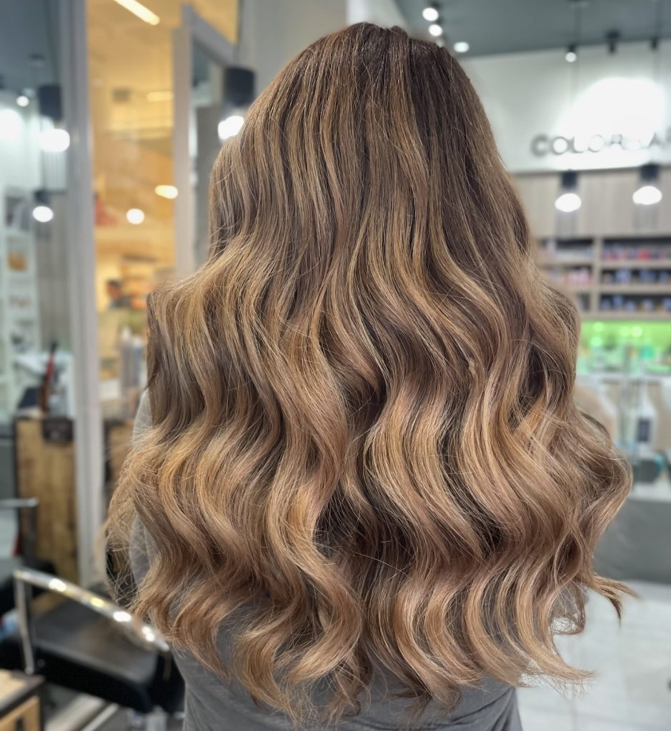 Caramel Hair Color 2025 21 Ideas: Warm and Radiant Trends for the New Year