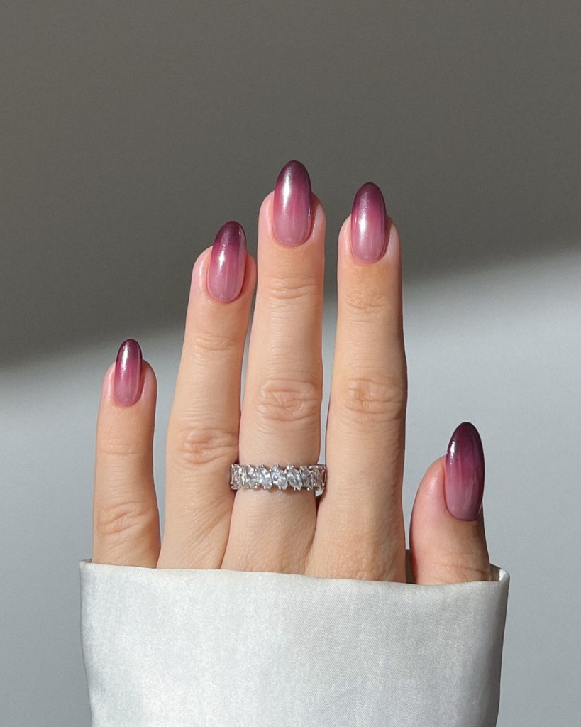 Almond Nails Winter 2024 - 2025: Chic and Timeless 22 Ideas for the Season