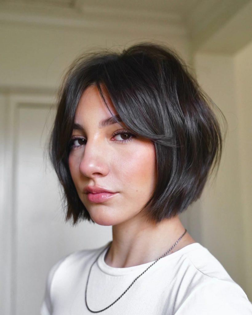 Haircuts with Bangs for 2025: Stylish 21 Ideas for Every Hair Length and Type