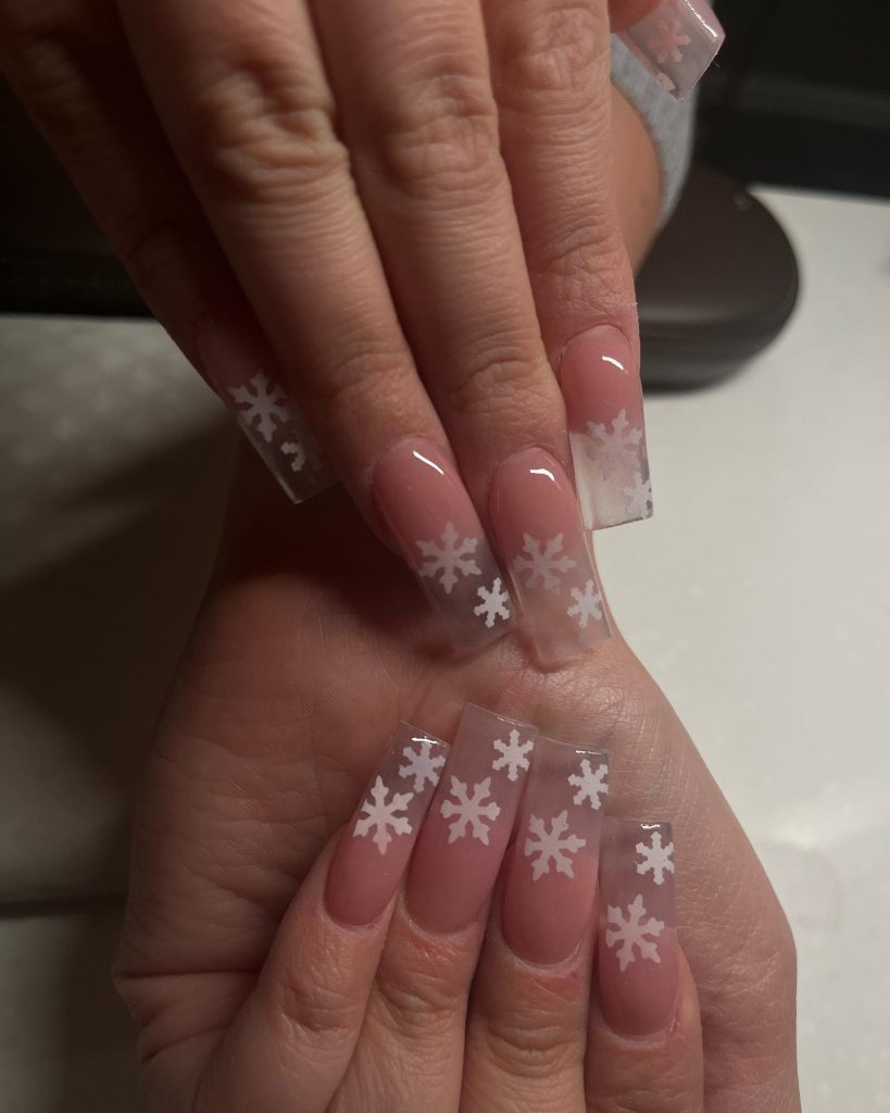 Snowflake Nails 21 Ideas 2024-2025: Winter’s Magical Nail Art Trends