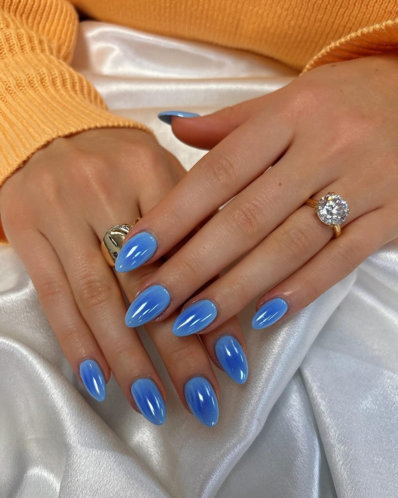 Winter Short Nails: 25 Ideas and Inspo for Your Seasonal Look