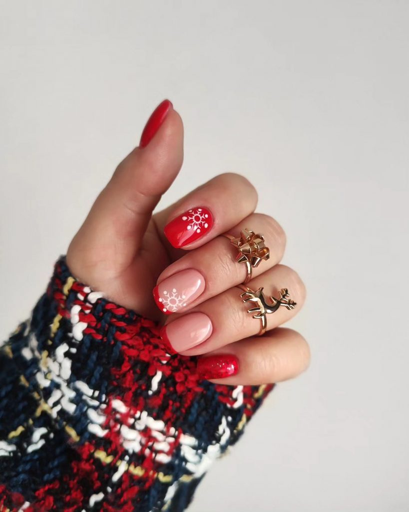 Short Winter Nails 2024 - 2025: Timeless Designs for the Season