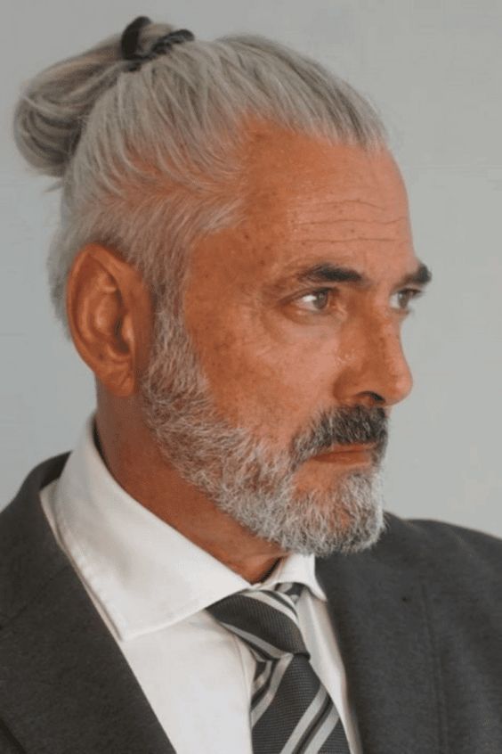 Trendy Hairstyles for Men Over 60 – 2025: Best Haircuts for Every Style and Personality 20 Ideas