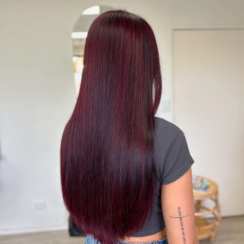 Burgundy Hair Color 2025: Trends and 21 Ideas for a Bold Look