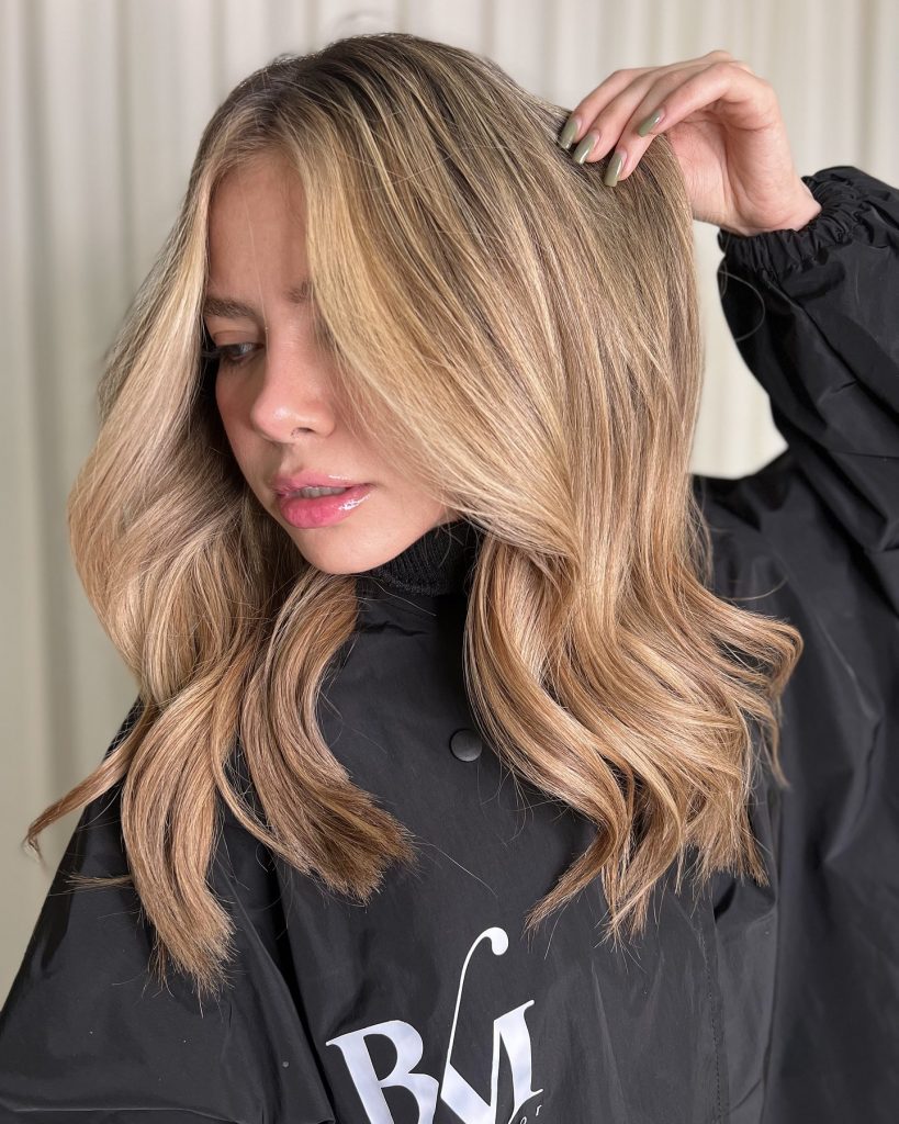 Golden Ombre Hair Color 2025: A Radiant Trend for All Seasons 21 Ideas