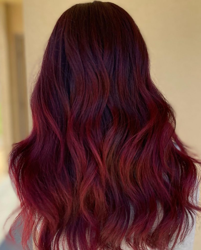 Burgundy Hair Color 2025: Trends and 21 Ideas for a Bold Look