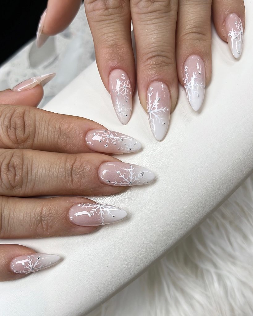 Snowflake Nails 21 Ideas 2024-2025: Winter’s Magical Nail Art Trends