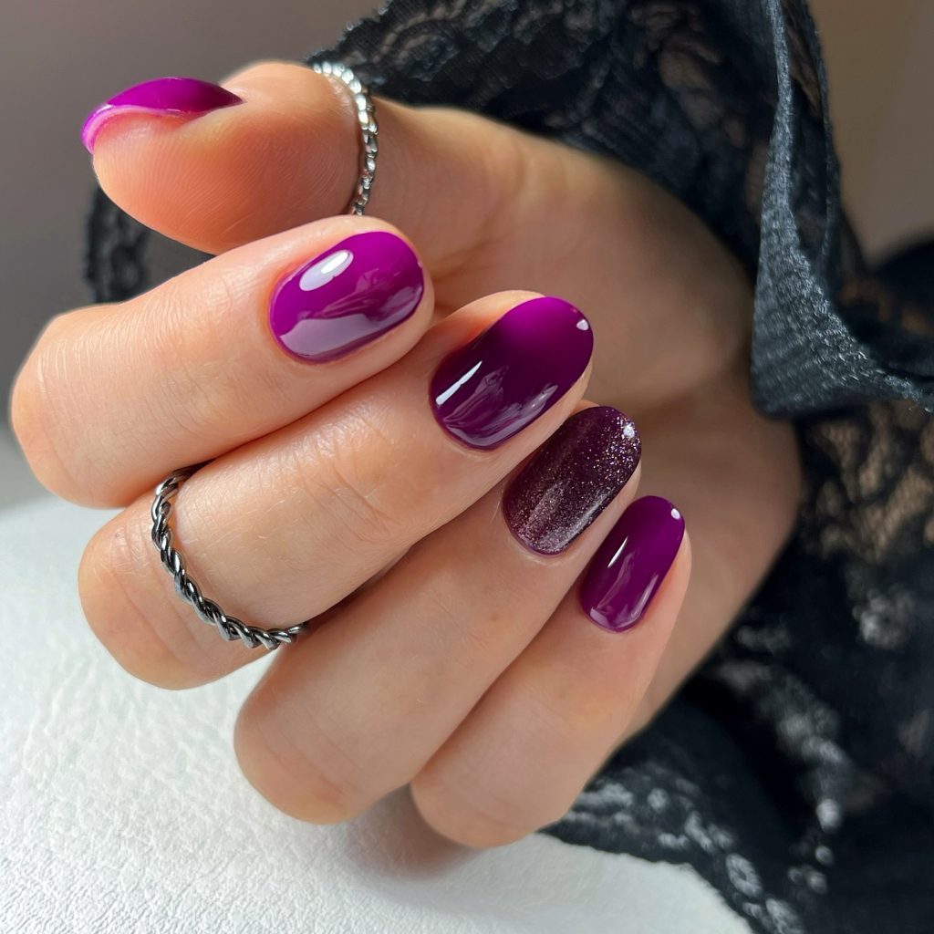 Short Winter Nails 2024 - 2025: Timeless Designs for the Season