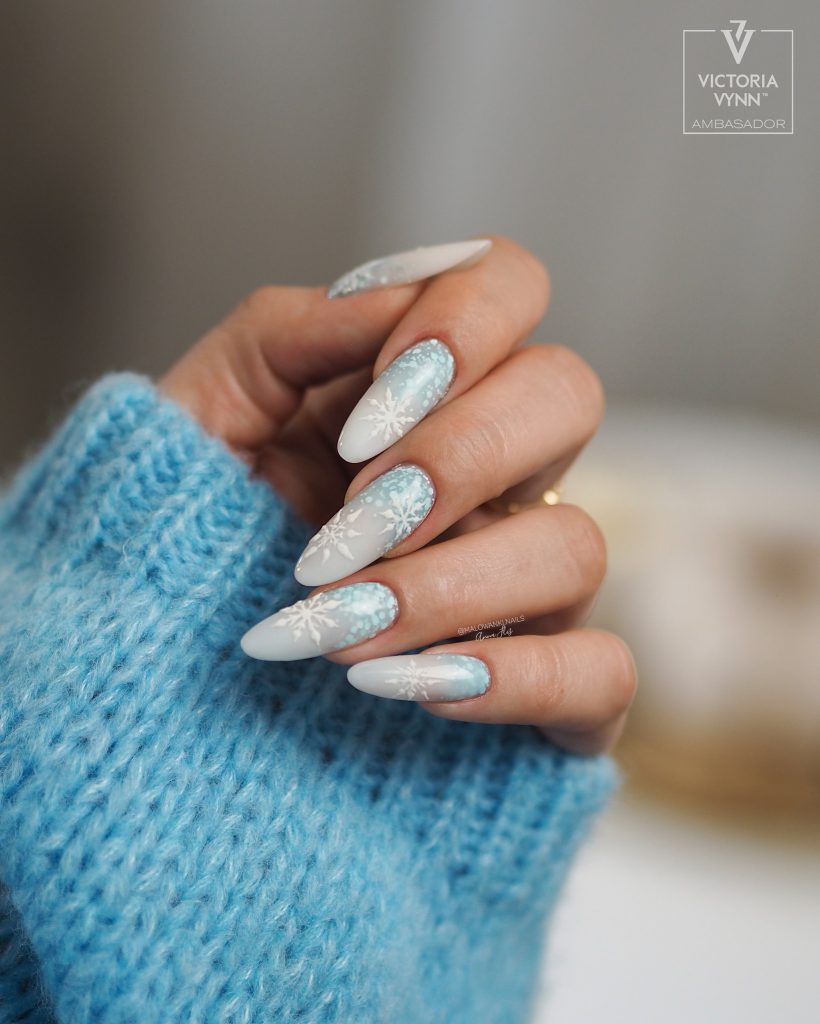 Simple Winter Nails 2024 - 2025: Stunning Ideas for the Season