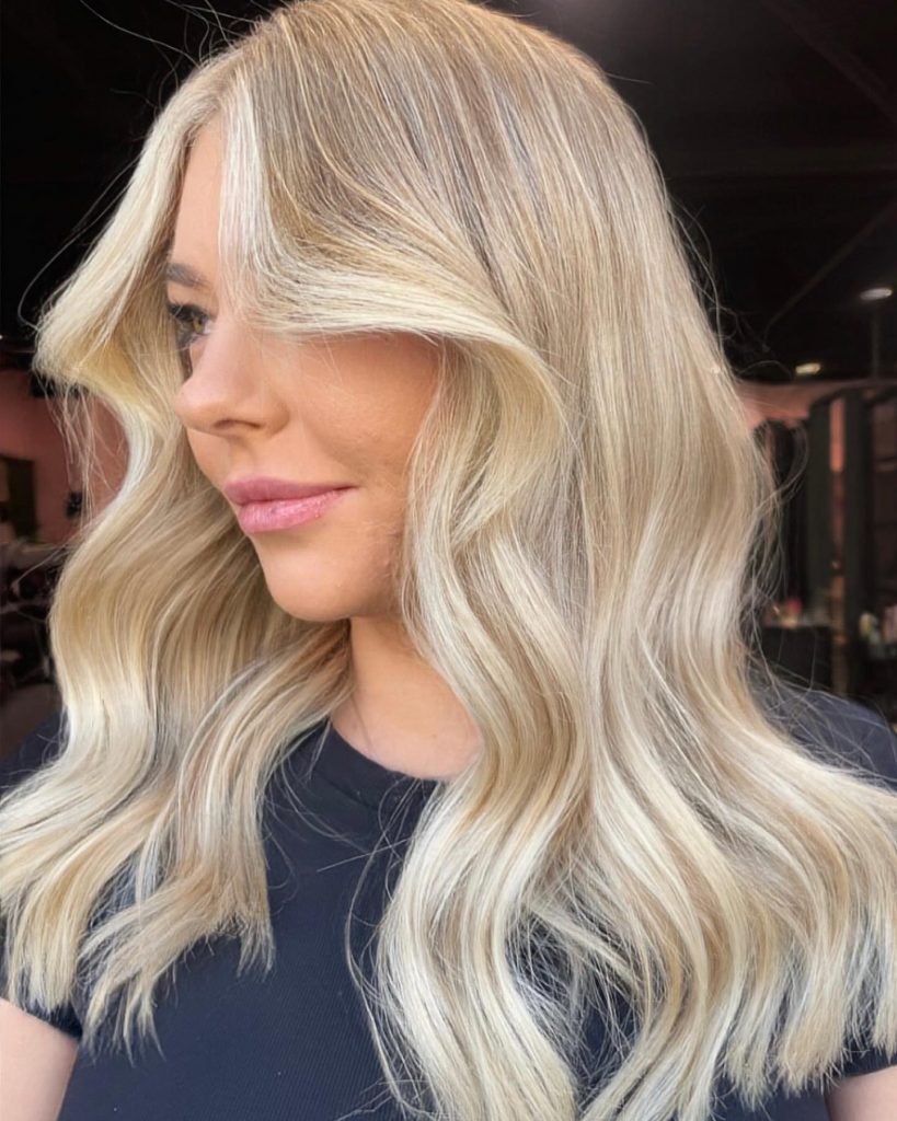 Buttery Blonde Hair Color 2025: Top Trends and Stunning 22 Ideas for a Radiant Look