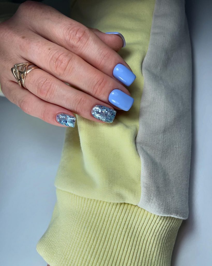 Stunning Winter Nails Acrylic 24 Ideas: Trends, Colors, and Styles