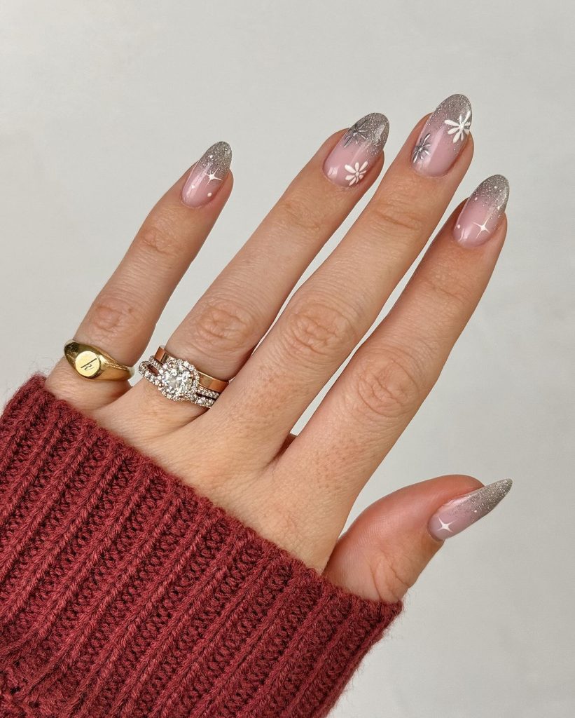 Snowflake Nails 21 Ideas 2024-2025: Winter’s Magical Nail Art Trends