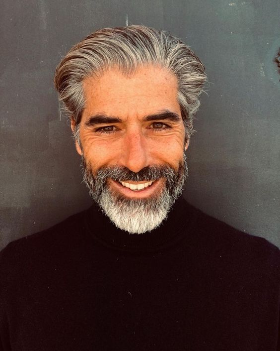 Trendy Hairstyles for Men Over 50 - 2025: Best Looks to Stay Stylish and Modern 20 Ideas