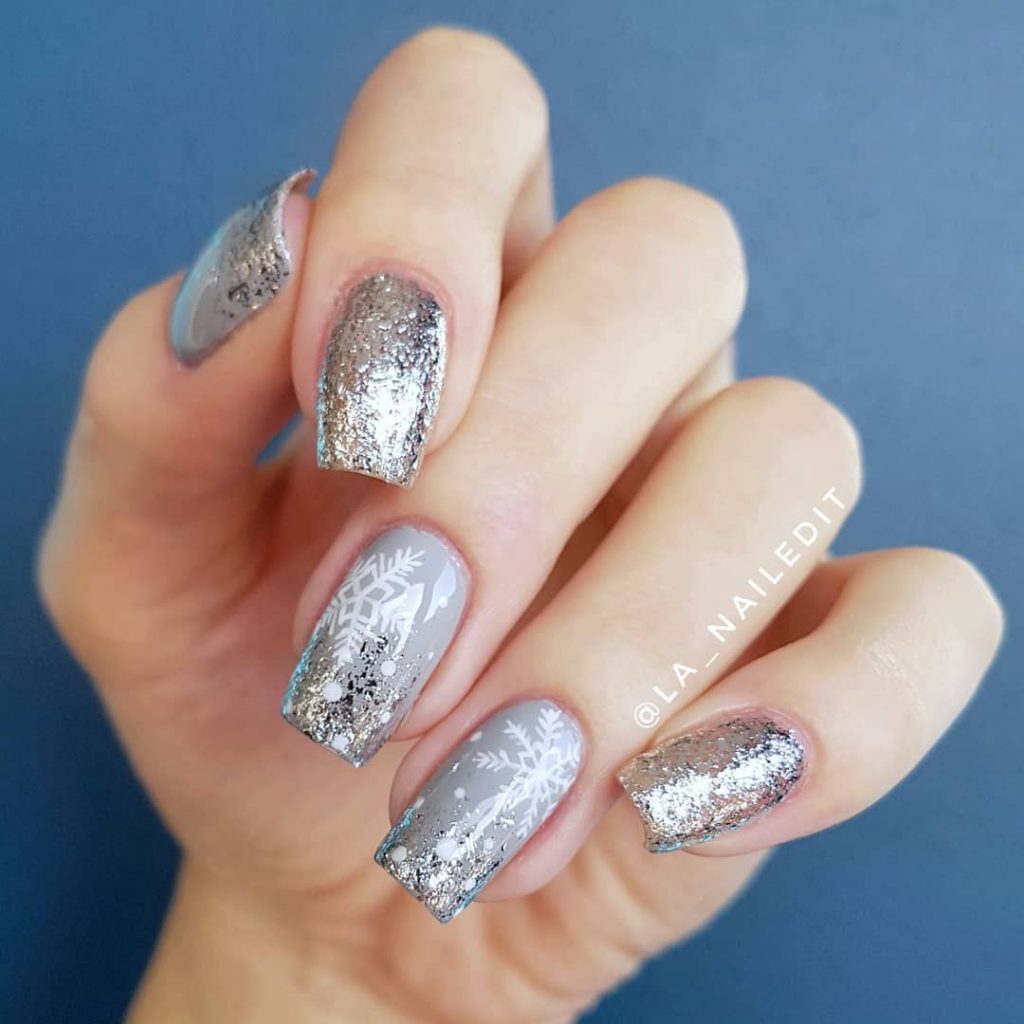 Snowflake Nails 21 Ideas 2024-2025: Winter’s Magical Nail Art Trends