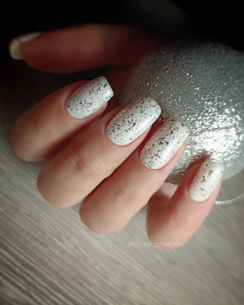 Winter Nails 2024 - 2025: Trends to Watch 25 Ideas